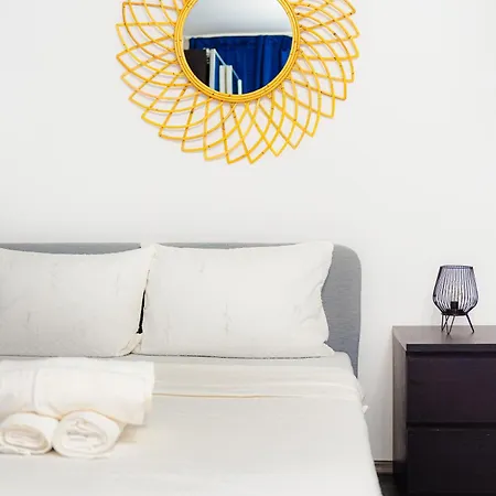 Central Modern Apartment - Victory Square Near Government Building Bucarest Esterno foto